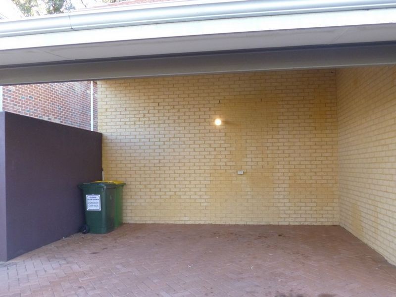 6/1 Mariners Cove Drive, Dudley Park WA 6210