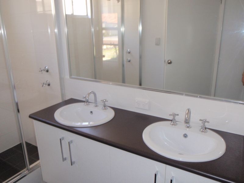 85 Cawana Parkway, Lakelands WA 6180