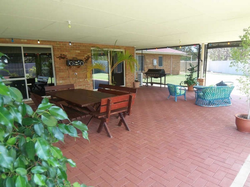 17 Wattleglen Avenue, Erskine WA 6210