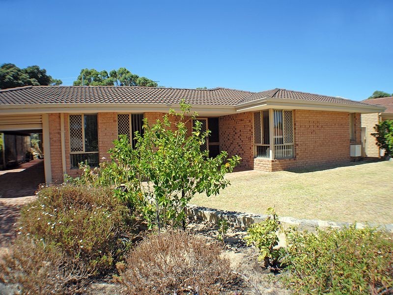 27 Portmarnock Circle, Halls Head WA 6210