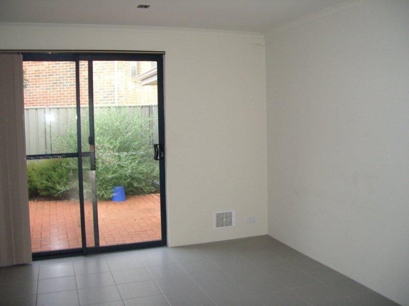 38/1 Mariners Cove Drive, Dudley Park WA 6210