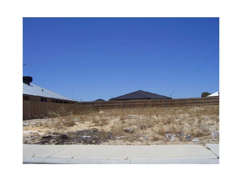 63 Carissa Turn, Halls Head WA 6210