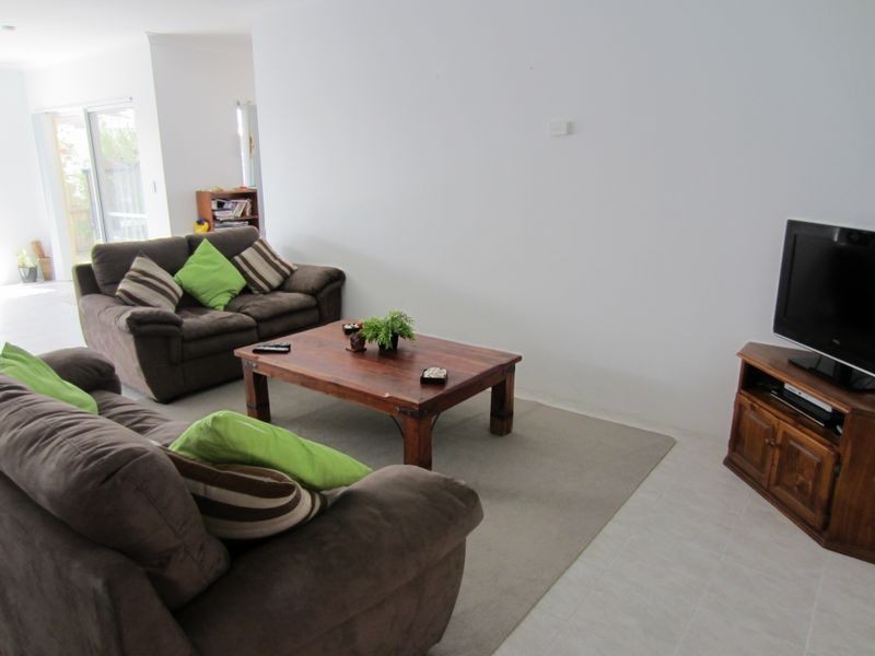 32 Tranquility Way, Halls Head WA 6210