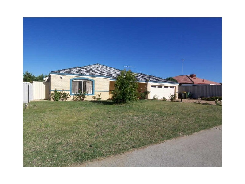 185 McLarty Rd, Halls Head WA 6210