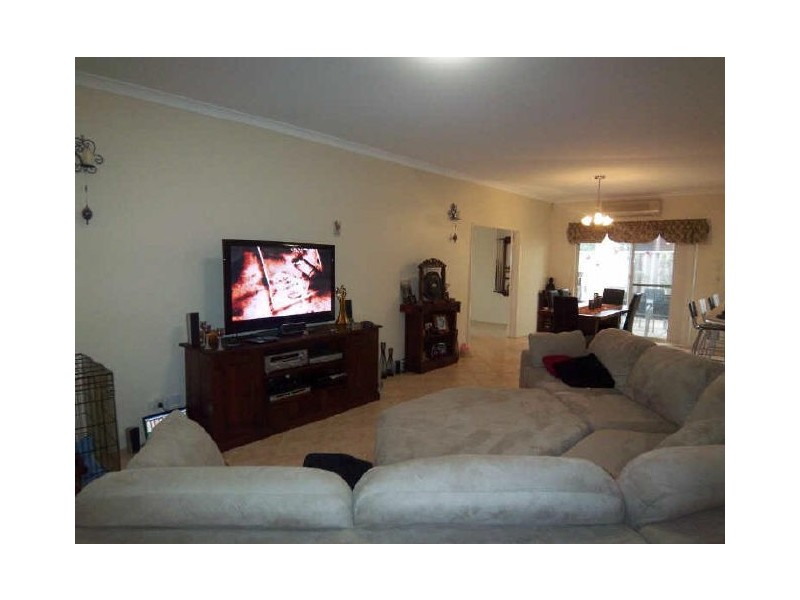 185 McLarty Rd, Halls Head WA 6210