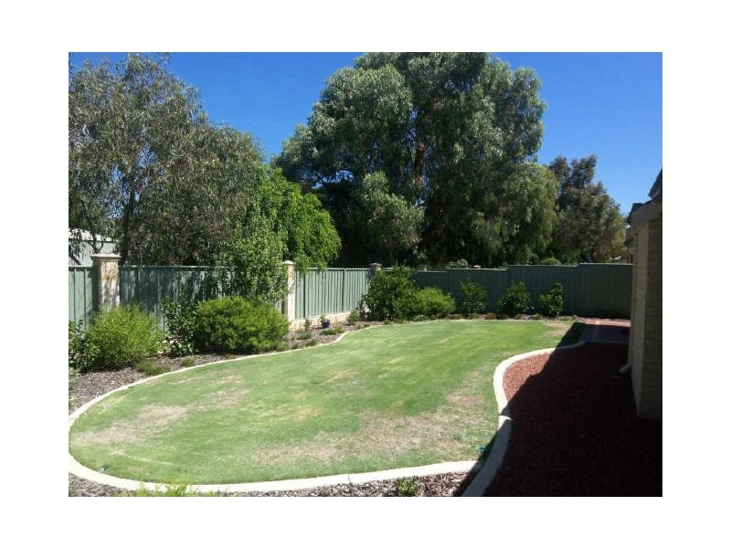 17 Lemongrass Way, Falcon WA 6210