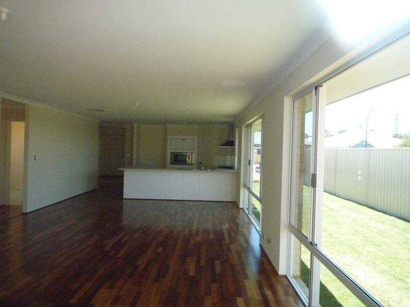 7 Occator Way, Falcon WA 6210