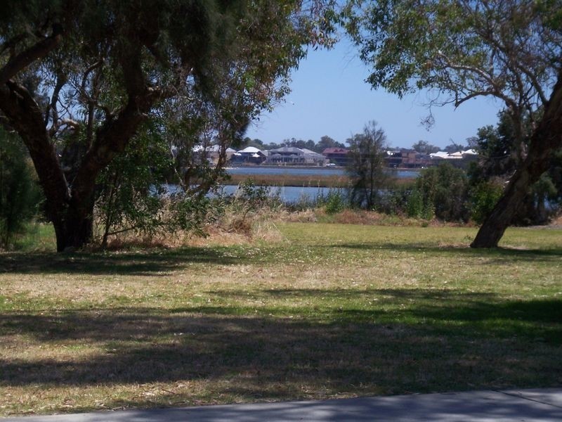 15B Soldiers Cove, Dudley Park WA 6210