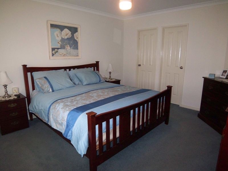 2/18 Blakeley Street, Mandurah WA 6210