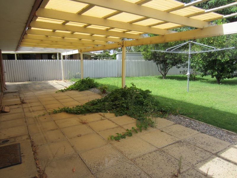 14 Zambesi Drive, Greenfields WA 6210