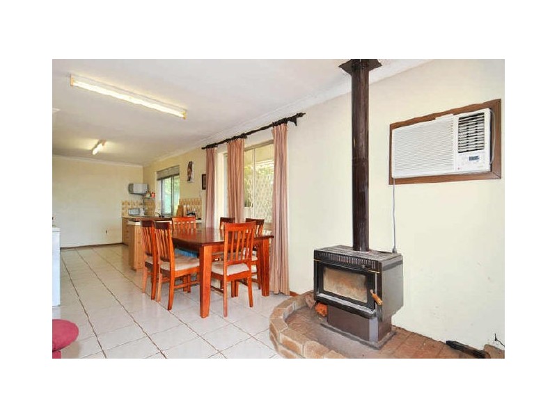 1 Swiftshire Street, Madora Bay WA 6210