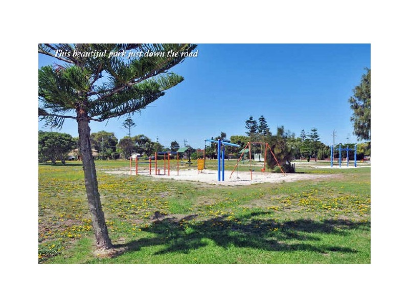 1 Swiftshire Street, Madora Bay WA 6210
