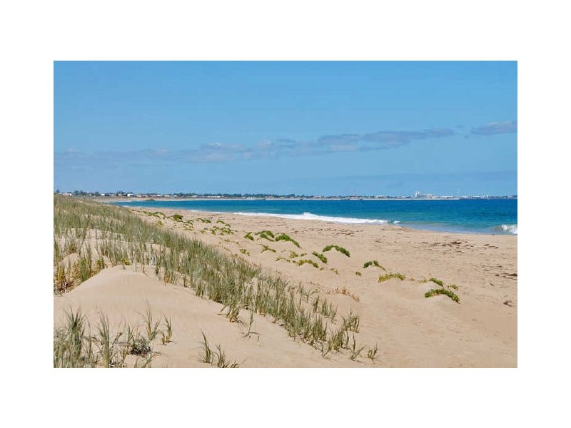 1 Swiftshire Street, Madora Bay WA 6210