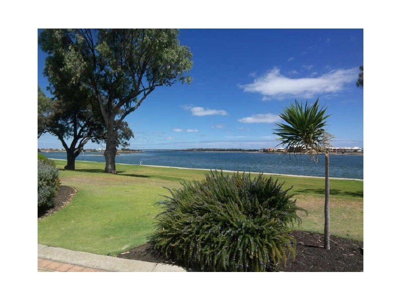 28/3 Leslie Street, Dudley Park WA 6210