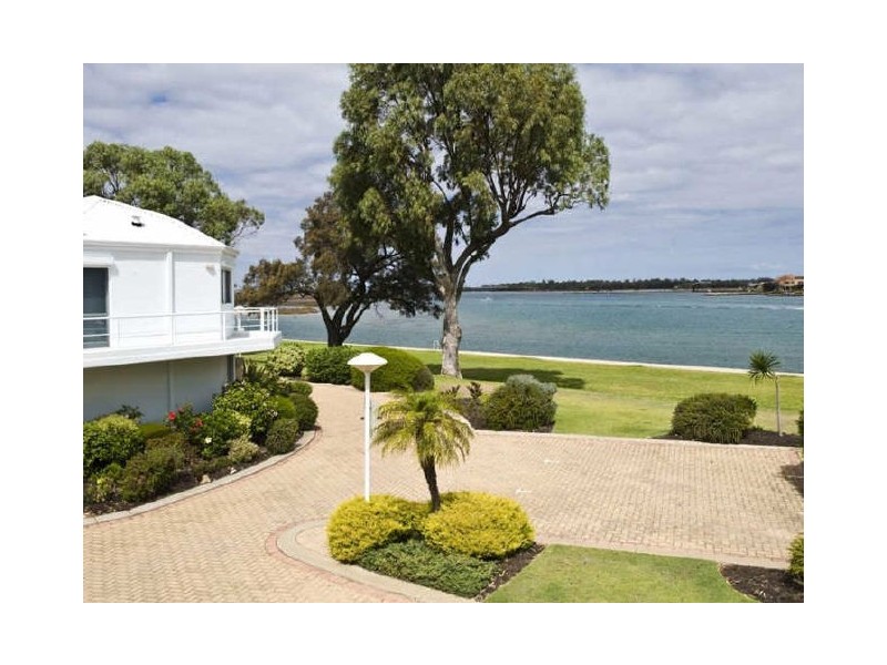 28/3 Leslie Street, Dudley Park WA 6210