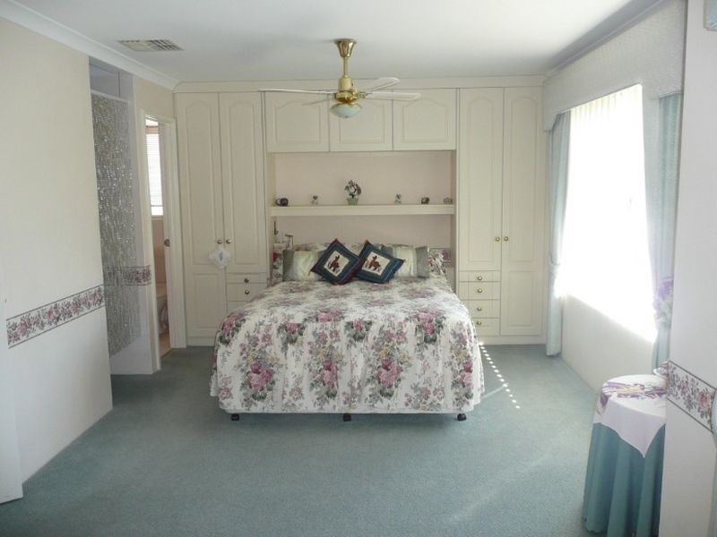 86 Templetonia Promenade, Halls Head WA 6210