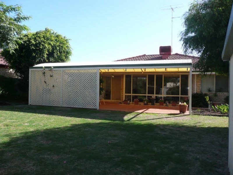 86 Templetonia Promenade, Halls Head WA 6210