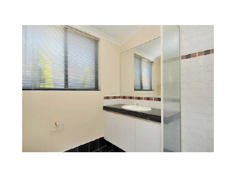 8 Gardenia Approach, Halls Head WA 6210