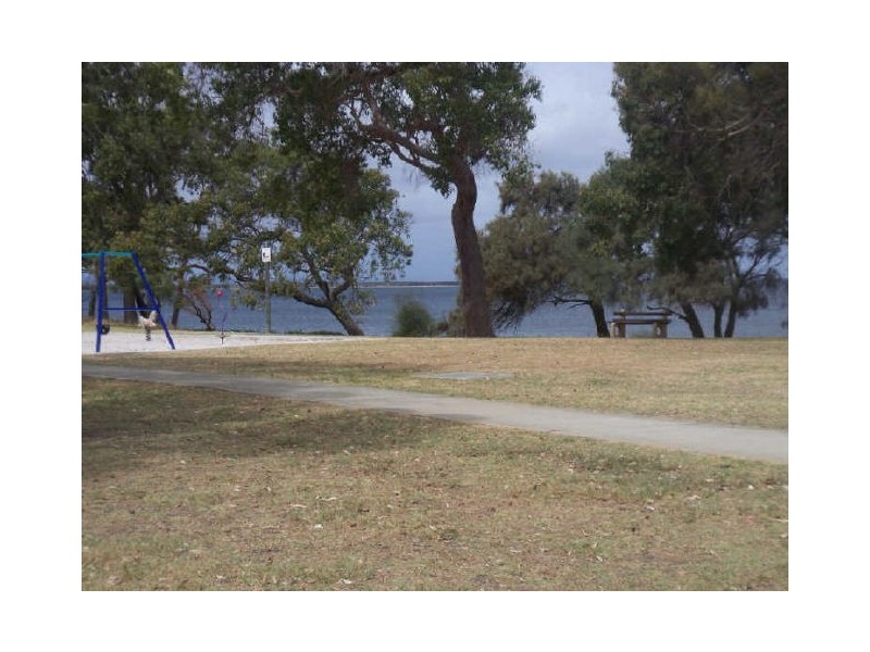 2/12 Derek Road, Coodanup WA 6210