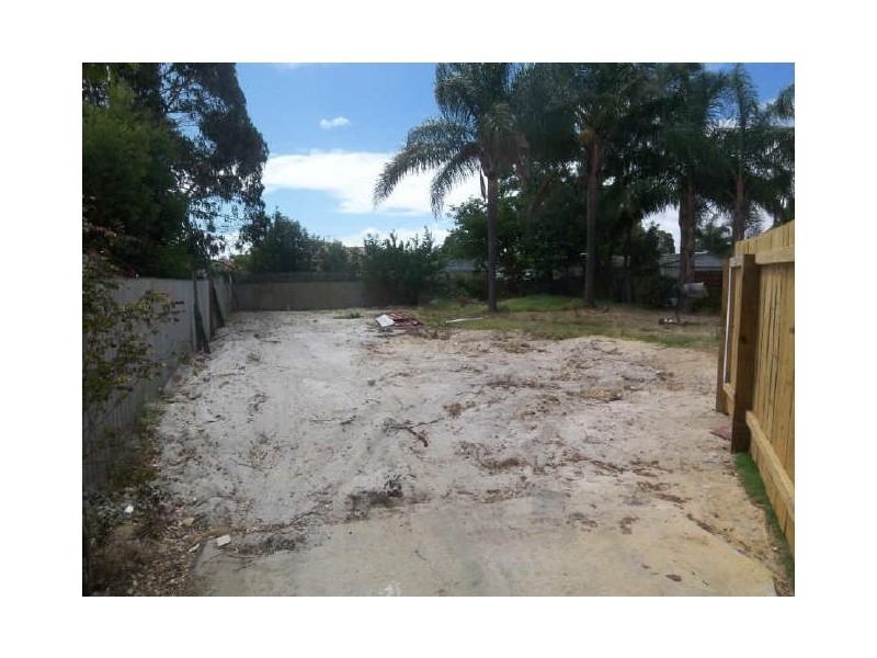 2/12 Derek Road, Coodanup WA 6210