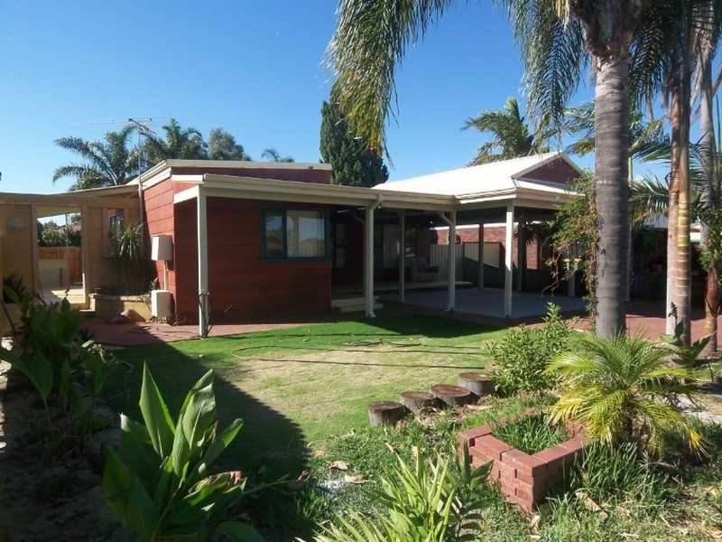 1/12 Derek Road, Coodanup WA 6210