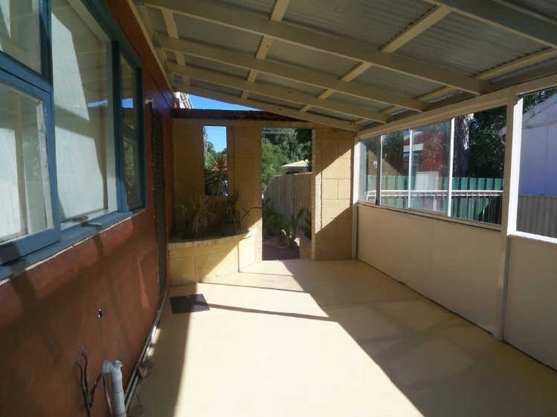 1/12 Derek Road, Coodanup WA 6210