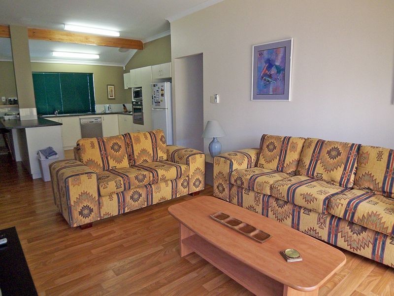 6A Inneston Place, Dawesville WA 6211