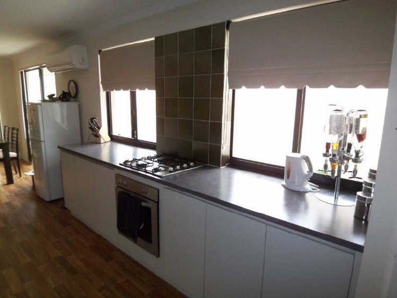 11 Myalla Pass, Lakelands WA 6210