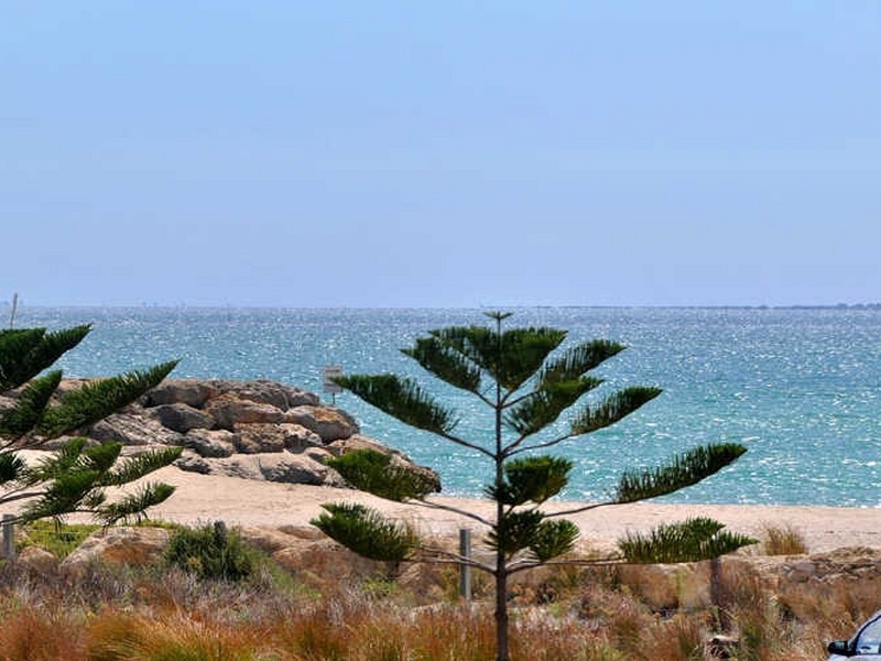 6/1 Breakwater Parade, Mandurah WA 6210
