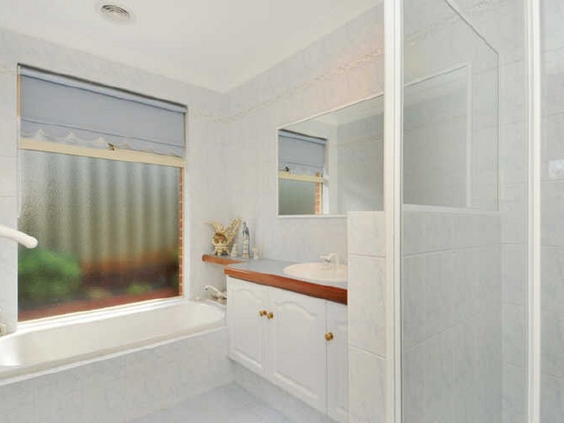 4 Ammerdown Place, Erskine WA 6210