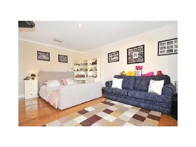 17 Castaway Cove, Halls Head WA 6210