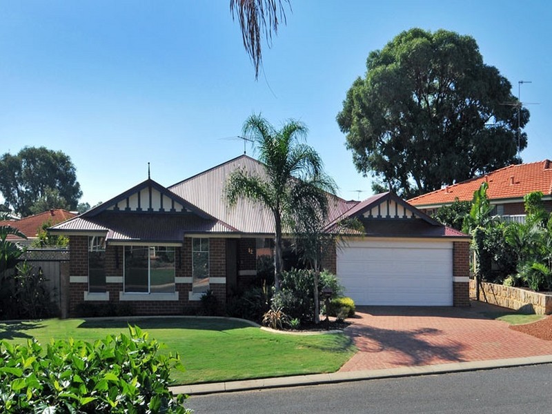 12 Gifford Rise, Meadow Springs WA 6210