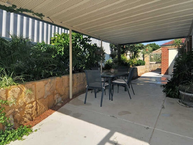 12 Gifford Rise, Meadow Springs WA 6210