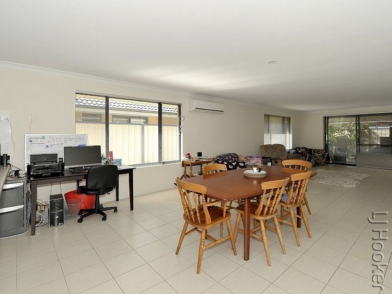 293 Pebble Beach Boulevard, Meadow Springs WA 6210