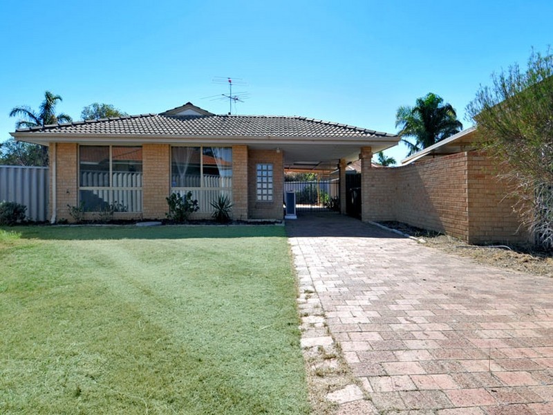 11A Sunningdale Chase, Meadow Springs WA 6210