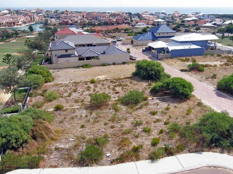 22 Mandjar Lane, Wannanup WA 6210