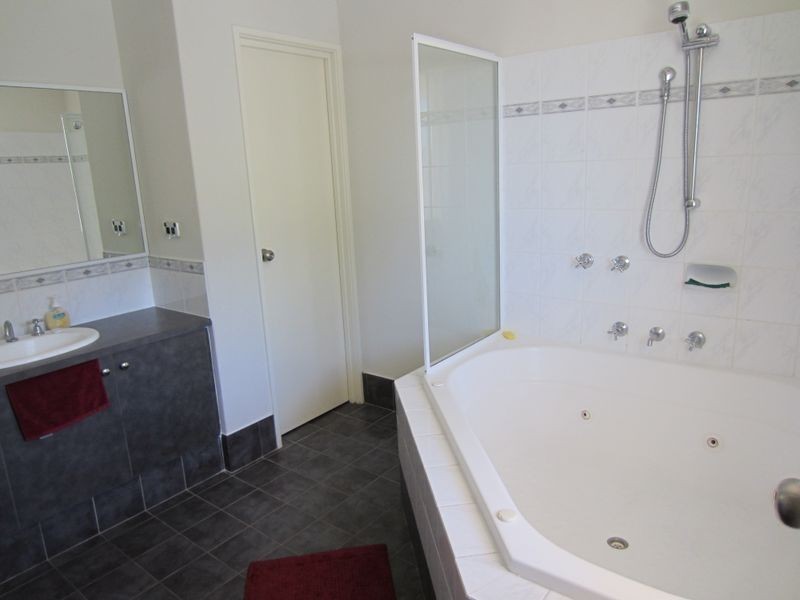 7 Ongerup Pass, Dawesville WA 6211