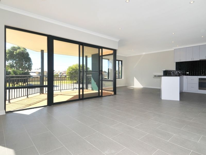 1/5 Hackett Street, Mandurah WA 6210