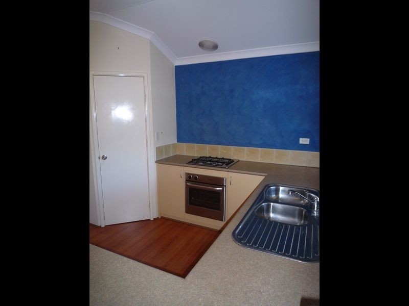 4/8 Moat Street, Mandurah WA 6210