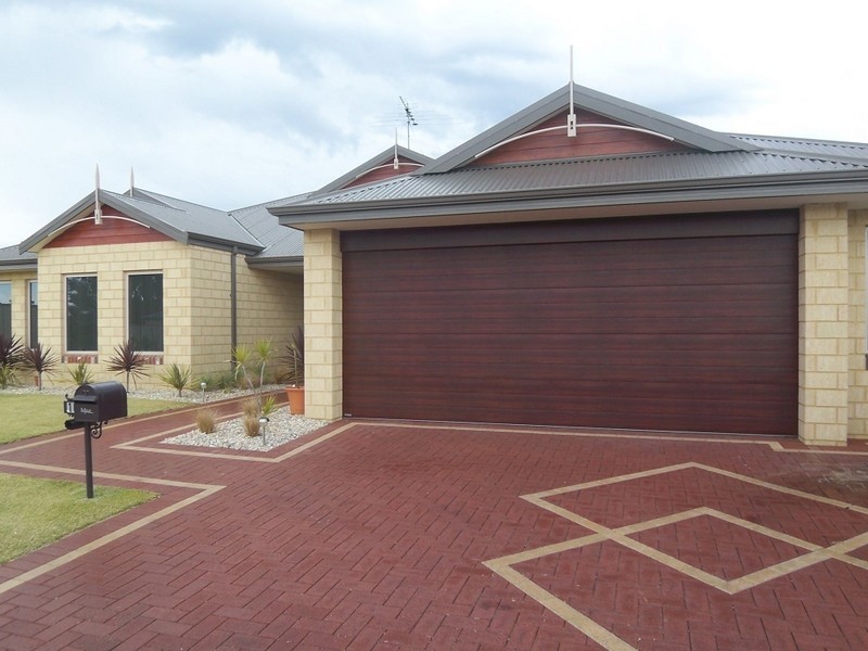 10 Jester Parkway, Meadow Springs WA 6210