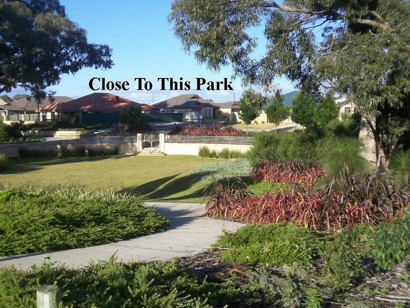 10 Jester Parkway, Meadow Springs WA 6210