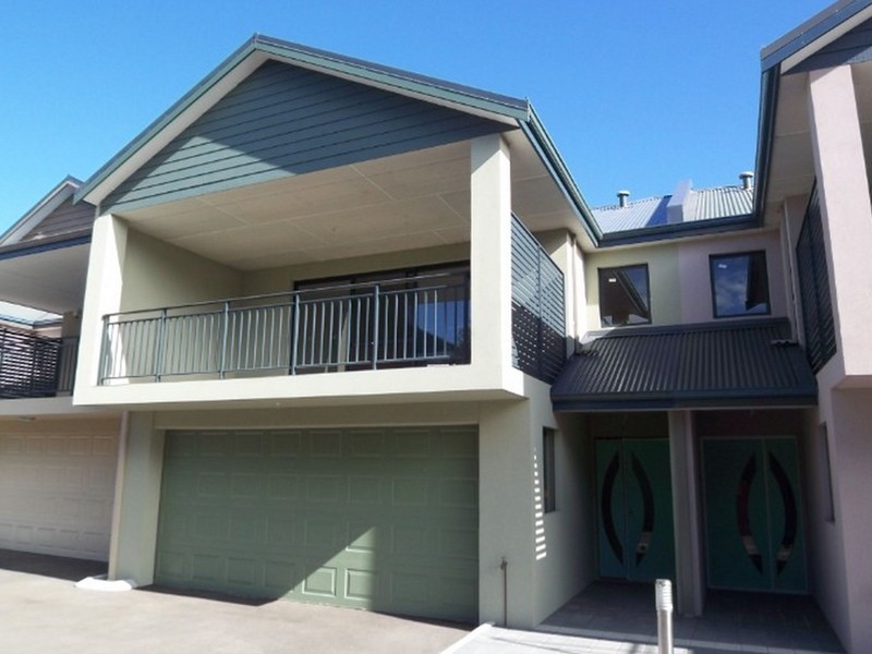 3/28 Davey Street, Mandurah WA 6210