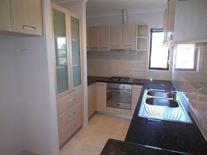 3/28 Davey Street, Mandurah WA 6210