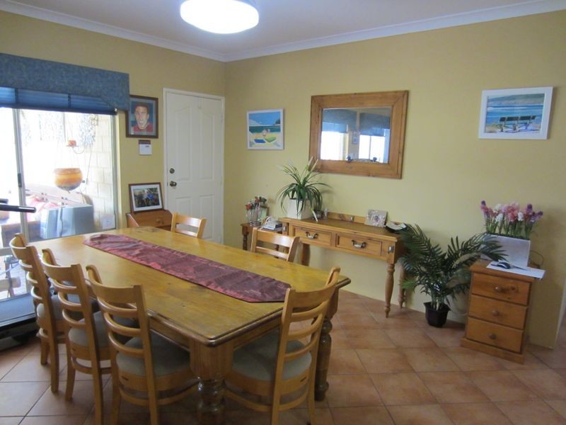 3 Vlamingh Gate, Dudley Park WA 6210