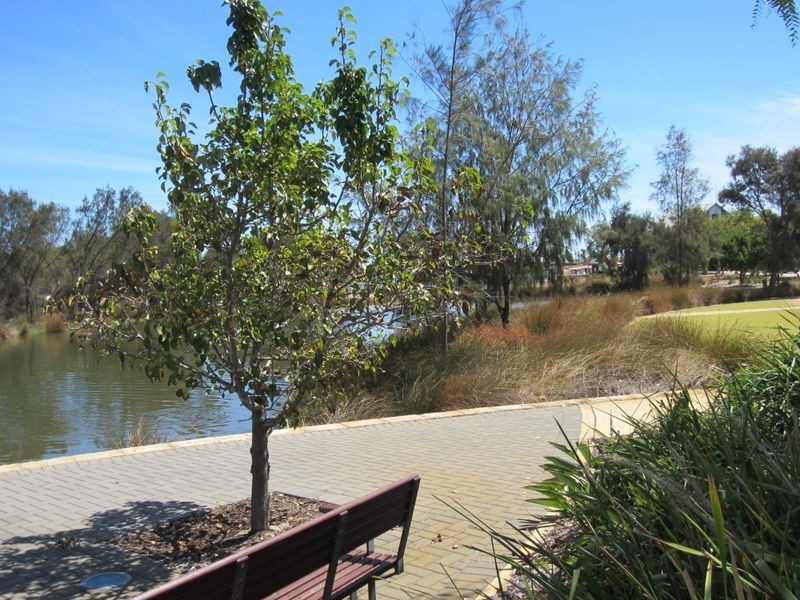 3 Vlamingh Gate, Dudley Park WA 6210