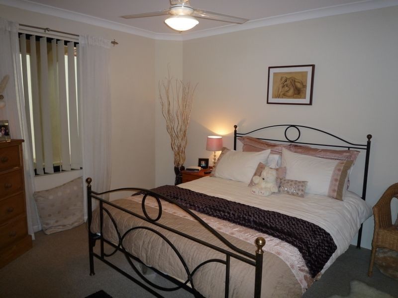 4/12 Binnar Court, Erskine WA 6210