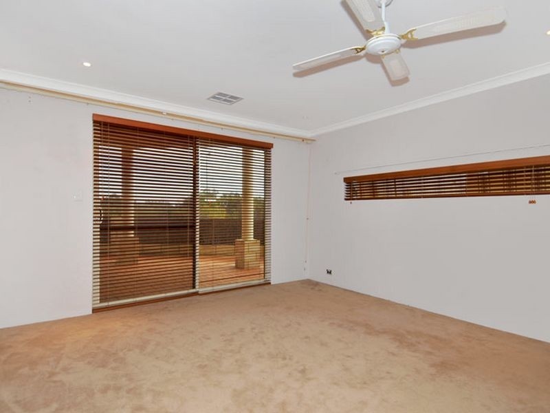 89 Darwin Terrace, Dudley Park WA 6210