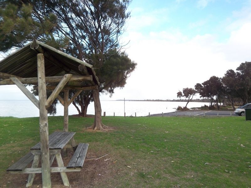 7 Breelya Road, Falcon WA 6210