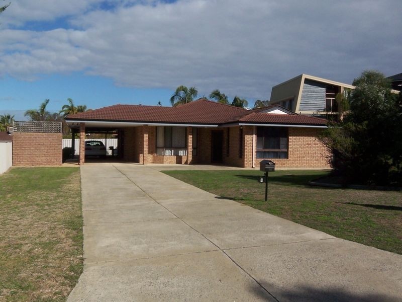 9 Barkley Place, Halls Head WA 6210