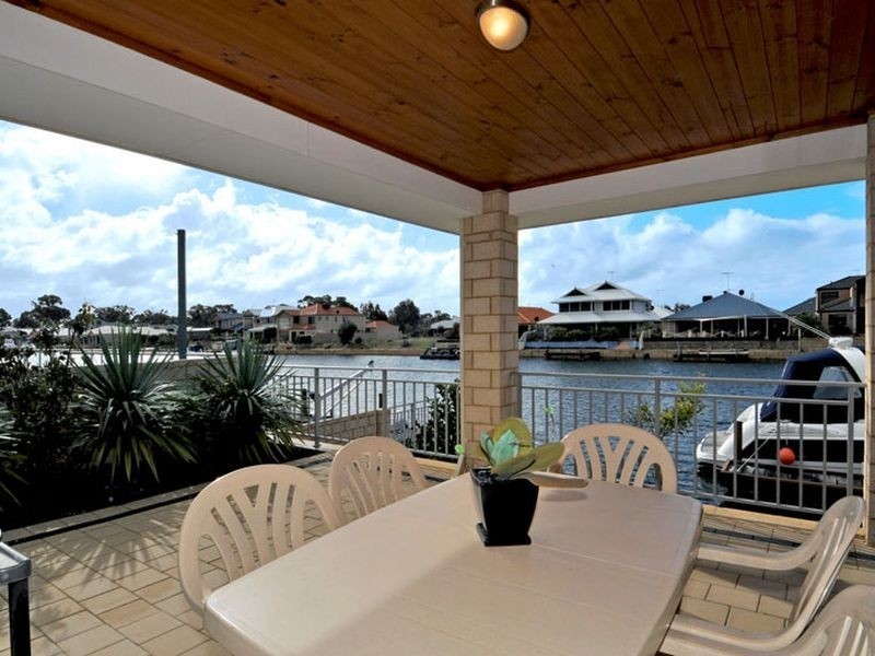 41 Erins Isle, Dudley Park WA 6210